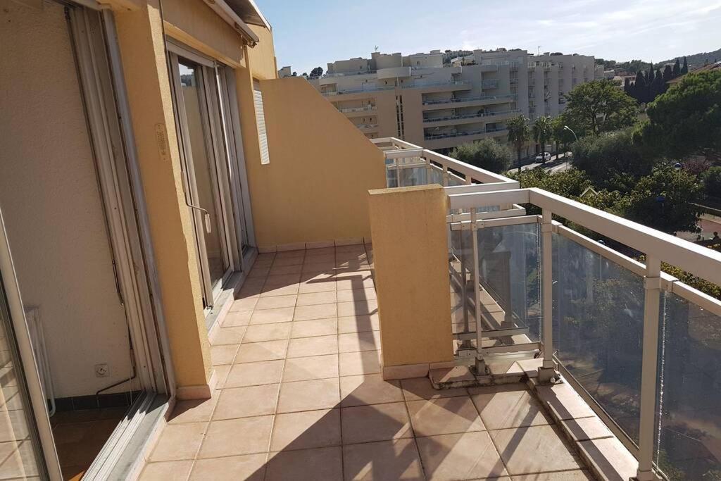 Appartement Deux Pieces , Climatise, Terrase, Cavalaire Eksteriør bilde
